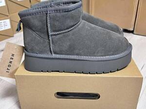 Сірі уггі платформа, натуральна замша 40,41р код 3128 41