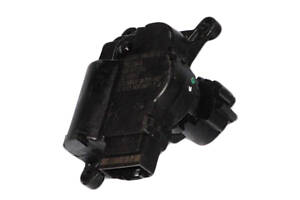 Шаговый двигатель печки 5Q0907511H VW Caddy III 04-15, Tiguan 08-16, PASSAT B7 10-15, Jetta VI 10-18; AUDI Q3 11-18, A3