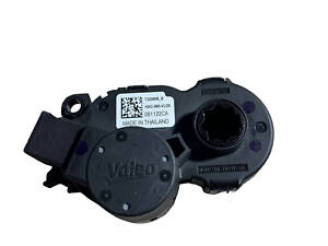 Шаговый двигатель печки 277322025R RENAULT Duster 17-, Kaptur 16-22; DACIA Duster 18-, Logan 22-, Sandero 20-