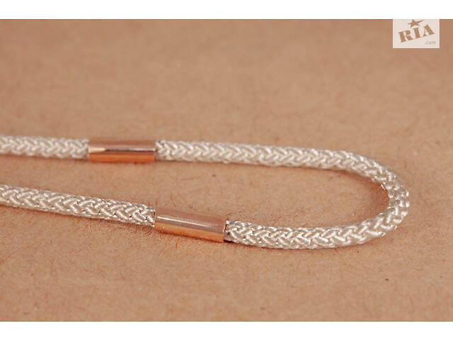 Шелковый бежевый шнурок с золотыми вставками 550 - Фото 1