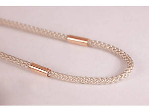 Шовковий бежевий шнурок із золотими вставками 600 SH-0015