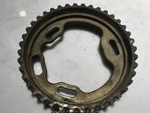 Шестерня привода распредвала (40 зубов) Renault Kangoo 2009- 8200585577