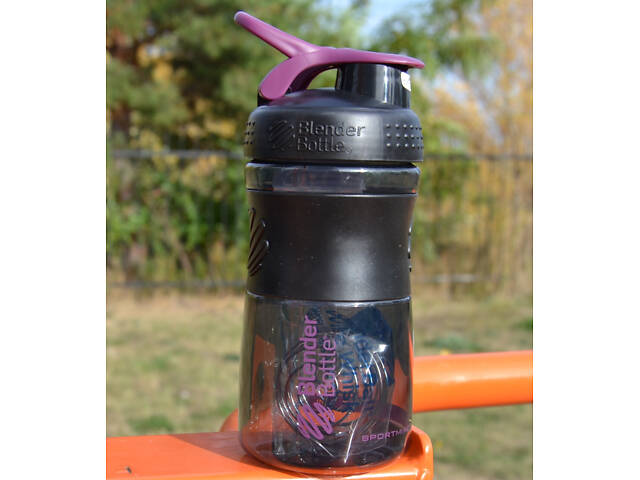 Шейкер спортивний (пляшка) BlenderBottle SportMixer Flip 20oz/590ml Black/Plum - Фото 4