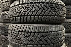 Шини 215/65/16 Dunlop winter sport 5