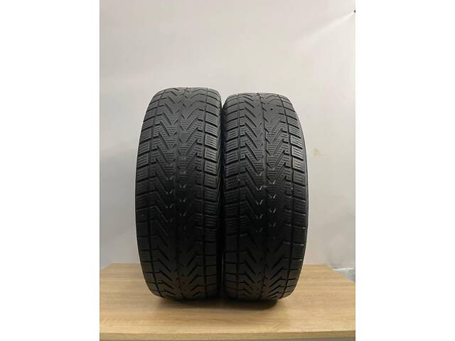 Шини Пара Vredestein 235/65 r17 зима Гума