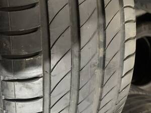 Шины б/у лето 215/60-16 Michelin Primacy 4