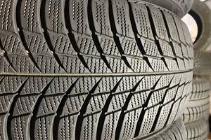 шини зима 205/55 R16 Bridgestone Blizzak LM-001