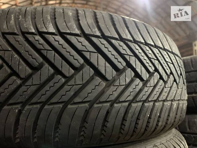 Шины б/у зима 215/55 R16 Hankook Kinergy 4S2