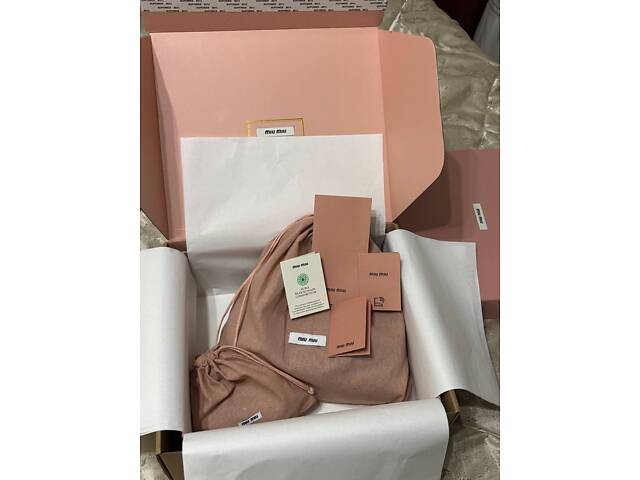 Кожаная женская сумка в трендовом дизайне. - Фото 6