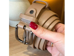 Кожаный женский ремень в бежевом цвете 3588