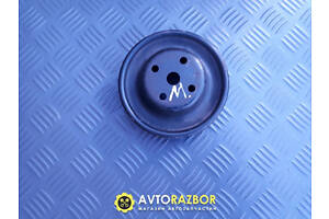 Шкив помпы на Mazda MPV I 2.5 TDI 1995 - 1999 год