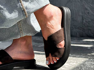 Шлепанцы женские Ermi шоколад, натуральная замша 9589, размеры 36, 37 37