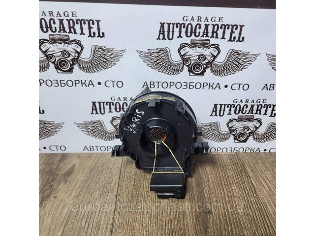 Шлейф руля на Toyota Yaris 8430606080 - Фото 1