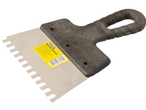 Шпатель зубчастий MASTERTOOL 150х6х6 мм 19-6615
