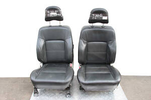 Сидіння передні шкіряні LHD Nissan X-Trail (T30) 2002-2007 870008H800