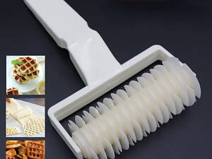 Скалка валик накатка нож ролик резак кондитерский для нарезки теста сеткой широкий