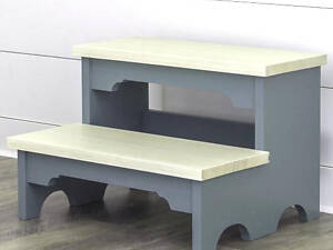 Скамейка-ступенька 'Вилов' маренго-бланже