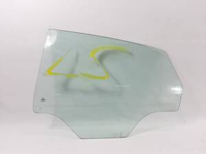 Стекло двери задней левой Ford Fiesta 2011-2019 BE8Z5425713A Ford Fiesta