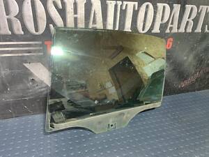 Скло двері заднє ліве Skoda Octavia A5 (седан,ліфтбек) 1Z5845205C 28274