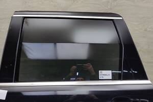 Скло стекло двері дверки задньої лівої тоноване Jeep Grand Cherokee WK2 (2013-2017) 68086589AA