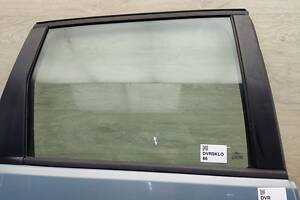 Скло стекло двері дверки задньої правої Ford C-Max MK1 (2003-2010) 1226718
