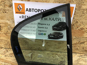 Стекло задней правой дверцы хачбек Renault Laguna 3 2007-15г. (форточка рено лагуна ІІІ)