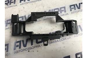 Кронштейн замка зажигания Skoda Octavia A5 2004-2013 5K0953223