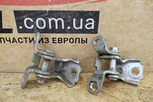 Skoda Roomster 2006-2010 Fabia II петлі завіси двері задні праві 5J0833402/5J0833412