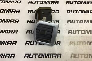 Дефлектор торпедо правий Skoda Roomster 2006-2015 5J0819702