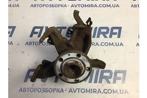 Поворотный кулак левый со ступицей Skoda Roomster 2006-2015 6Q0407255AC