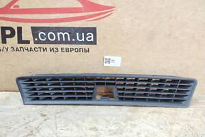 Skoda Superb III 15- решетка обдува лобового стекла накладка 3V0819635