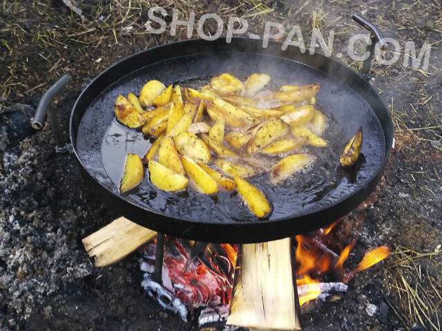 Сковорода-гриль із борони 50 см зі зручними ручками та кришкою - Фото 4