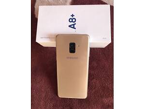 Смартфон б/в Samsung A8+