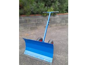 Ручний снігоочисник