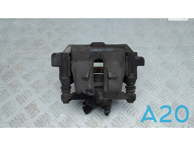 SOB500052 - Б/У Суппорт на LAND ROVER RANGE ROVER SPORT (L320) 5.0 4x4