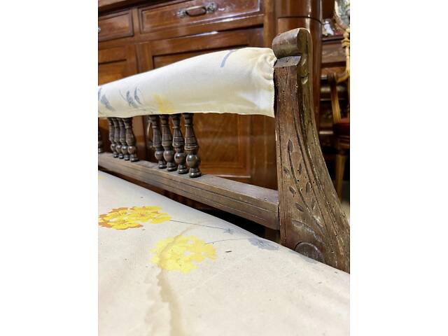 Софа. Італійська ?? Антикварна - кінець ХІХ - поч. ХХ ст. Ручна робота. Каркас горіховий, різьблений. На коліщатах. Обшивка за - Фото 6