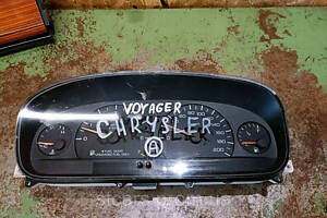 Спідометр приборна панель Chrysler Voyager P04685631AA TN257410-3160