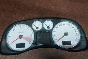 Спідометр приладова панель Peugeot OE 9661323180