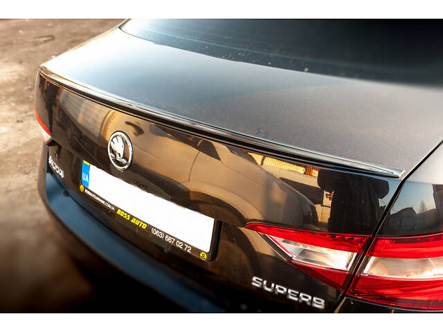 Спойлер LIP (Sunplex, черный) (119,2см* 7,3см) для Skoda Superb 2015-2024 гг - Фото 1
