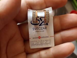 Срібні сережки пусети (гвіздки) з золотом і фіанітами