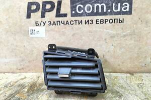 SsangYong Kyron 2005-2014 дефлектор воздуховод торпедо центральный правый 69620-09000