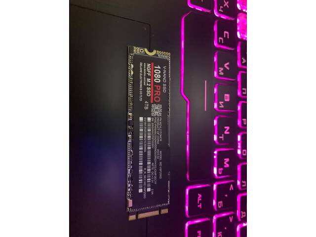 Ssd m2 Sata 1080Pro 4tb Новый - Фото 1