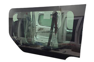 Скло дверей ліве глухе RENAULT TRAFIC 2000-2014 8200005542