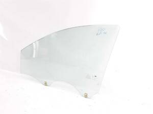 Стекло двери передней левой 5-ти дв. 824111J000 HYUNDAI i-20 PB 08-14