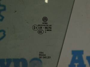 Скло двері перед лев VW Passat b7 USA 561-845-201