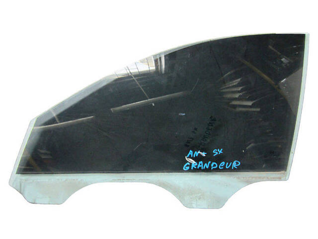 Скло двері передньої лівої 824113L000 HYUNDAI Grandeur TG 05-11