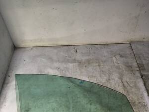 31385411 Стекло двери передней правой Volvo S60 10-18, Volvo V60 10-18 (31385411, 30799038)