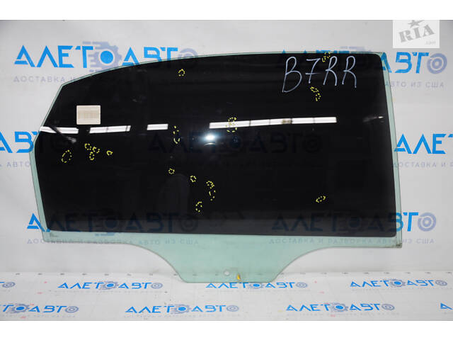 Стекло двери задней правой VW Passat b7 12-15 USA царапины