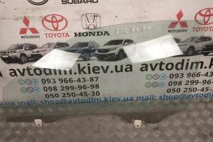 Стекло переднее левое Honda Civic EJ 73350S03J00