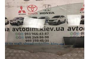 Скло переднє ліве Mitsubishi Grandis MN167531